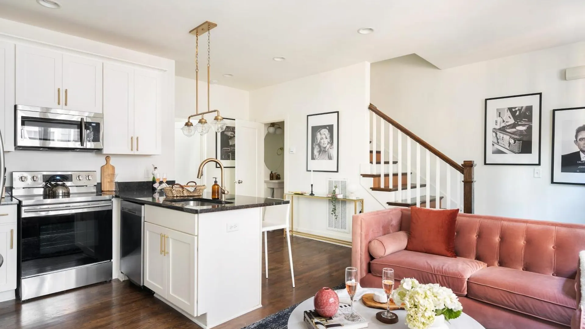 Hart Suite 16 By Avantstay Gorgeous Town House W Modern Amenities In Nashville 0*,  United States